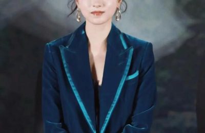 玫瑰故事发布会，霍建华不来真是明智，177的他根本比不过那些大长腿！缩略图
