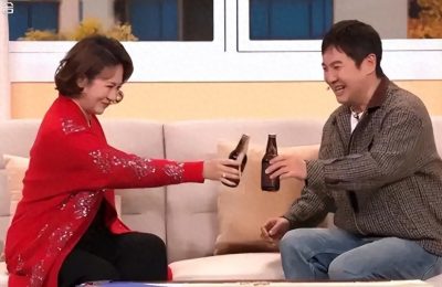 沈腾一家最近咋样了！爸妈走路要人扶，王琦瘦了好多和老公没啥互动缩略图