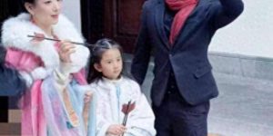 郭富城这次回安徽岳父家探亲，投资马场受到高规格接待，身边还有保镖贴身保护呢！缩略图